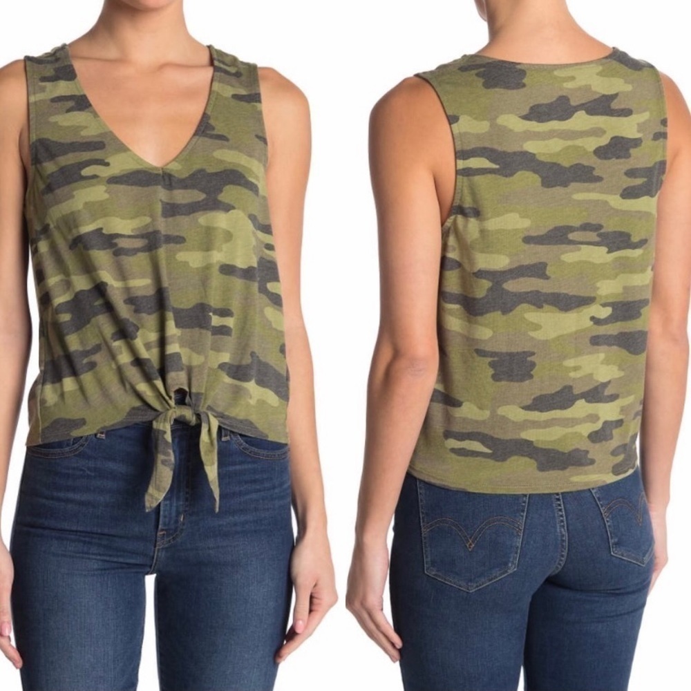 lucky BRAND Camo sleeveless top. V neckline. Front tie. NWT Size S